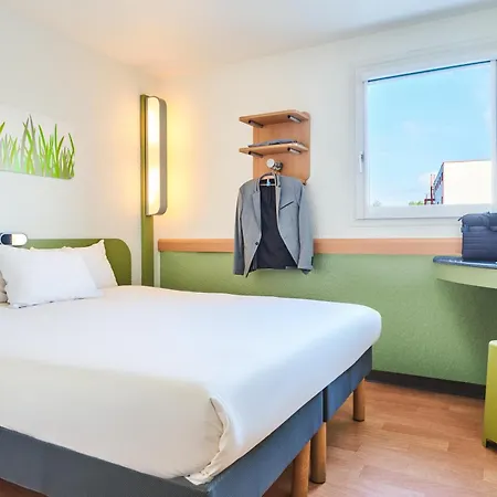 Ibis Budget Versailles Coignières
