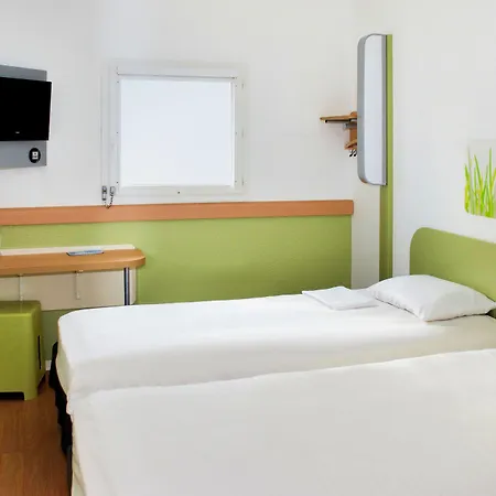 Hotel Ibis Budget Versailles Coignières