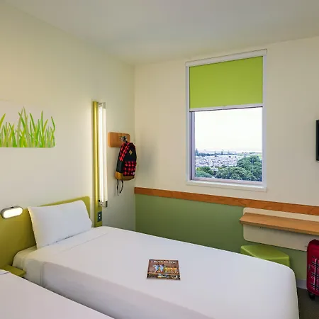 Hotel Ibis Budget Versailles