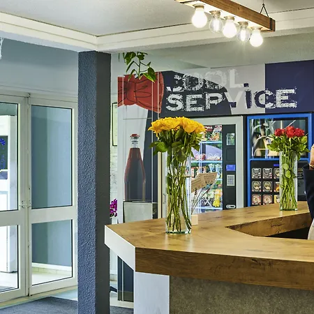 Ibis Budget Versailles 2* Coignières