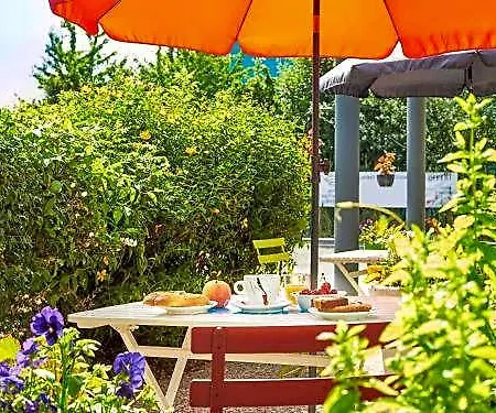 Ibis Budget Versailles Hotel Coignières