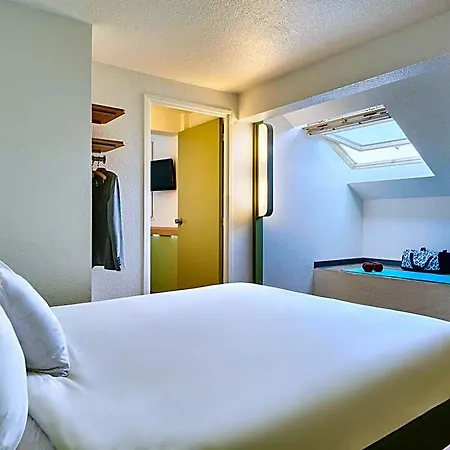 Ibis Budget Versailles 2*