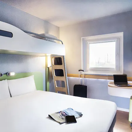 Ibis Budget Versailles Hotel